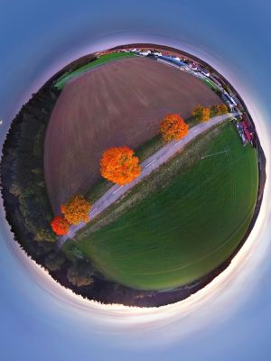 Siebeneichen im Herbst 2022 (Ein Drohnenflug)